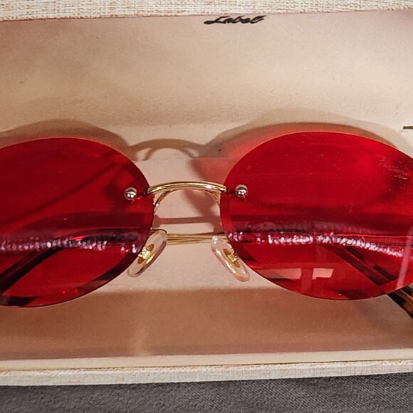 The Ventura Label Diamond Cut Ruby Red Oval Logo Engraved Gold Trim Sunglasses - Picture 5 of 16
